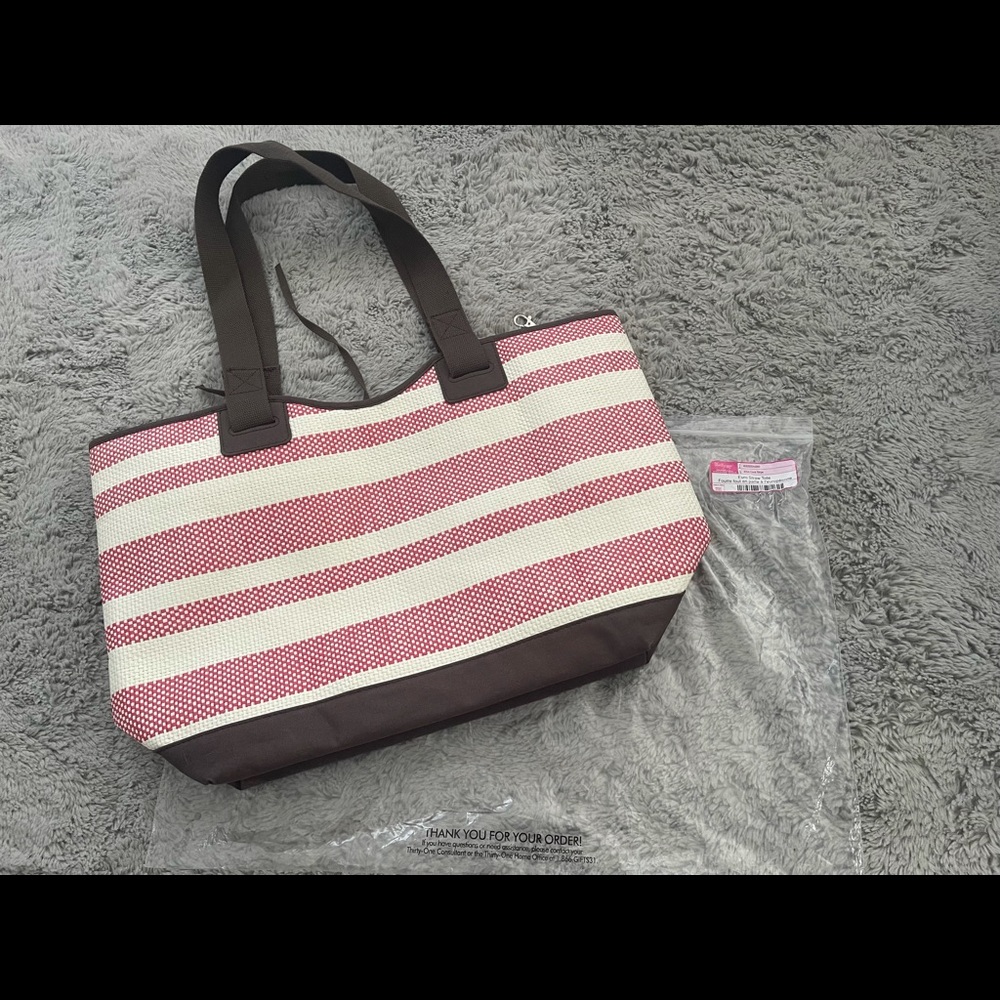 Thirty One Euro Straw Tote - Coral Stripe *New*